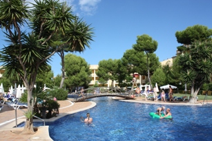 Pool im Hotel Viva Mallorca